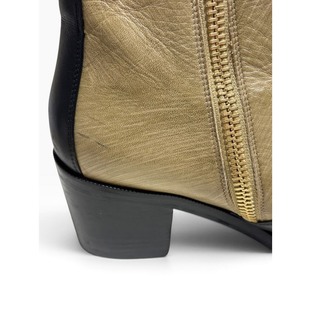 Chanel 2015 Two Tone Leather Block Heel Ankle Boots 39 9 - Picture 5 of 10